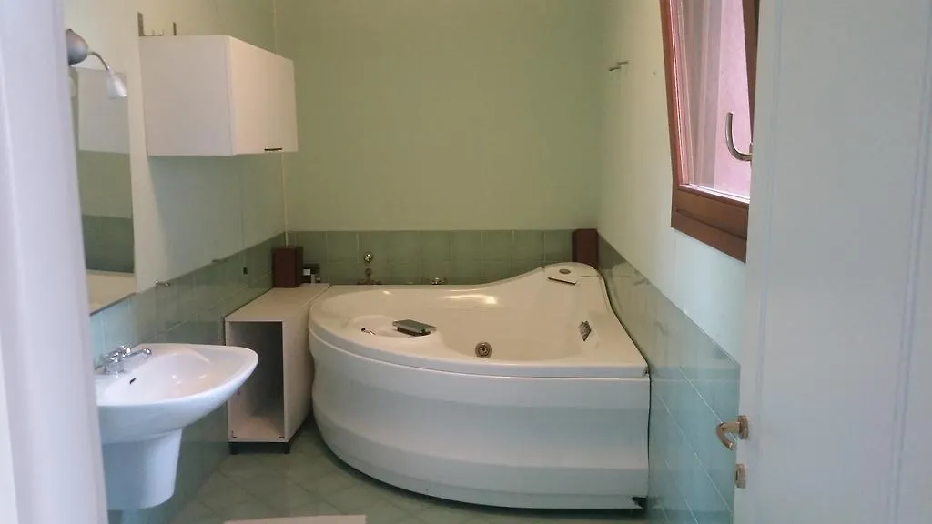 18 Buche Apartment Cogoleto Italy